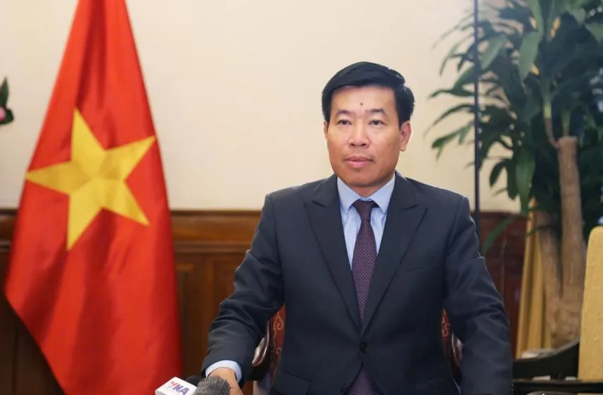 Thứ trưởng Bộ Ngoại giao Nguyễn Mạnh Cường