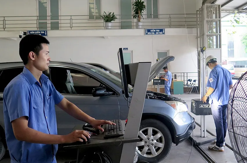 Cách tra cứu giấy chứng nhận điện tử cho xe cơ giới