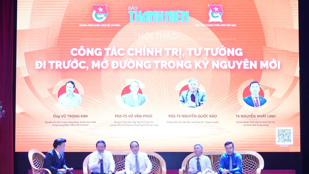 Hội thảo "Công tác chính trị, tư tưởng đi trước, mở đường trong kỷ nguyên mới" ngày 15-5. Ảnh: CTV.