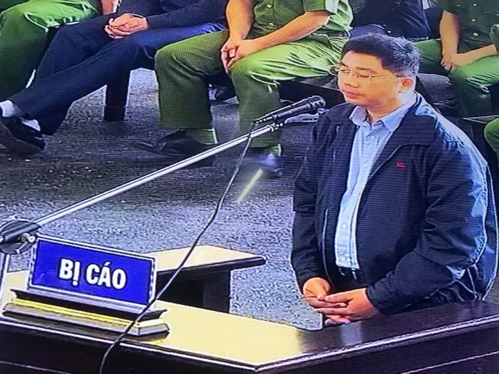 Xét xử vụ đánh bạc ngàn tỷ: Nguyễn Văn Dương nằm trong quy hoạch vào ngành công an