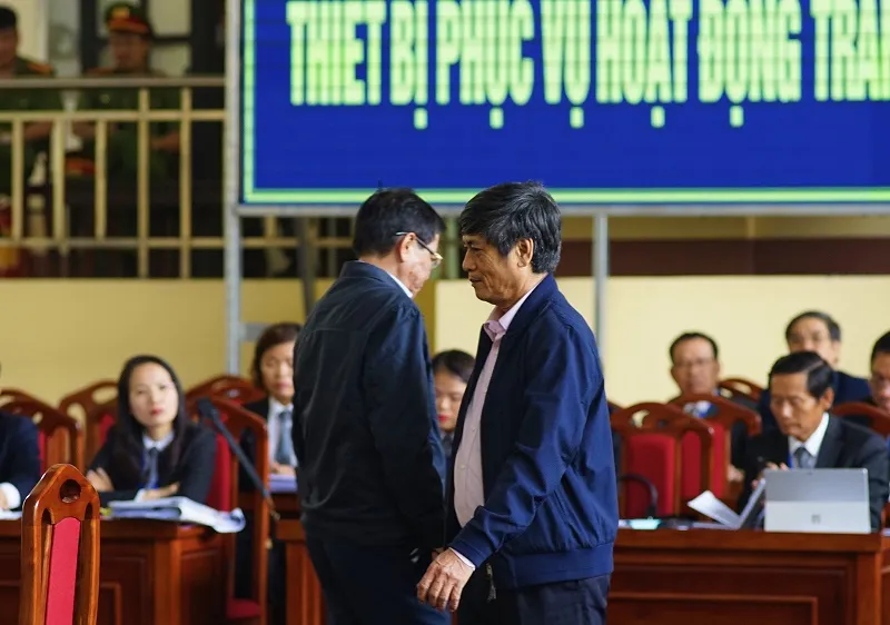 Đối chất lời khai của cựu tướng Nguyễn Thanh Hóa tại tòa