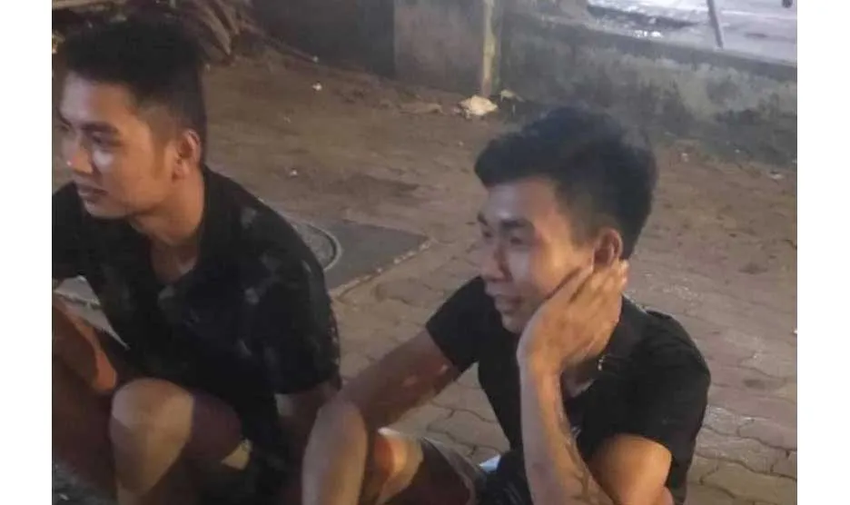 Công an TP Hà Nội công bố hình ảnh 2 nghi phạm giết tài xế Grab 18 tuổi