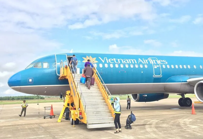 Tạo tài khoản Bông Sen Vàng ảo để chiếm đoạt hàng chục tỷ đồng của Vietnam Airlines