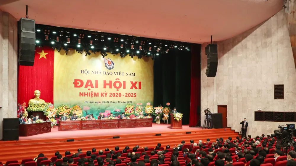 Nhiều thách thức đối với báo chí hiện đại