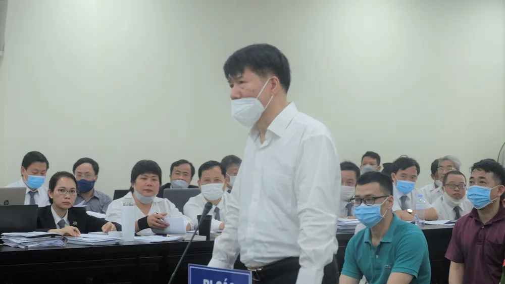 Phạt cựu Thứ trưởng Bộ Y tế Trương Quốc Cường 4 năm tù
