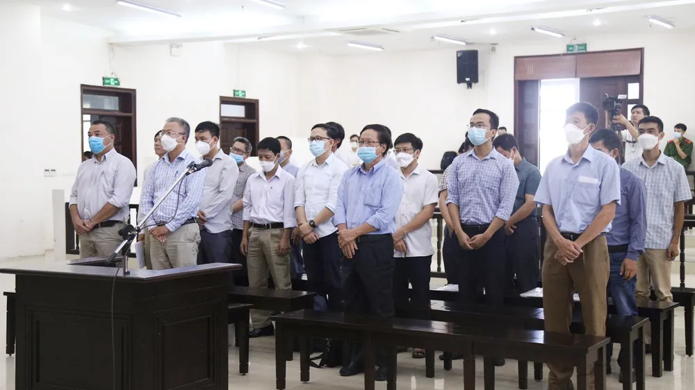 Nói lời sau cùng, 19 bị cáo trong vụ án sai phạm tại Dự án đường cao tốc Đà Nẵng - Quảng Ngãi xin giảm nhẹ hình phạt