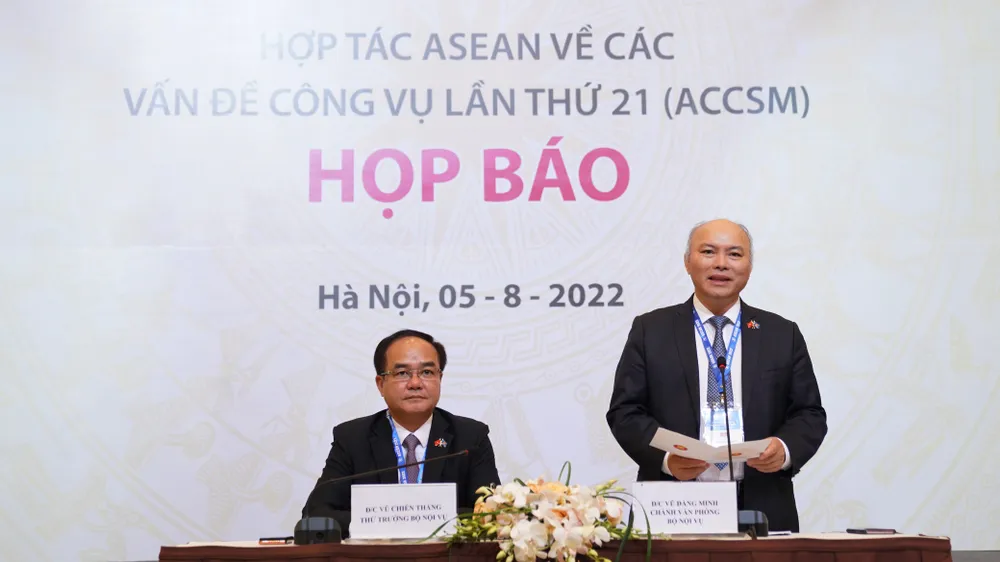 Ưu tiên thực hiện thích ứng của nền công vụ đối với các thách thức mới