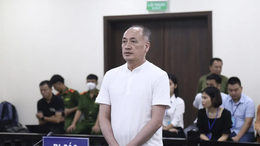 Đề nghị phạt cựu cán bộ C03 Bộ Công an 9-10 năm tù