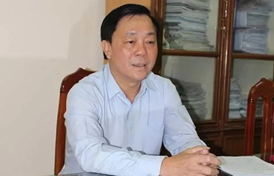 Bắt cựu Chủ tịch UBND huyện Mai Châu, tỉnh Hòa Bình