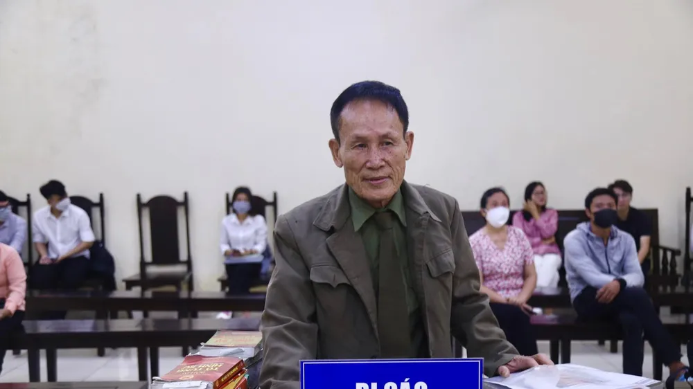 Ông Hiệp “khùng” bị đề nghị từ 9 đến 10 năm tù