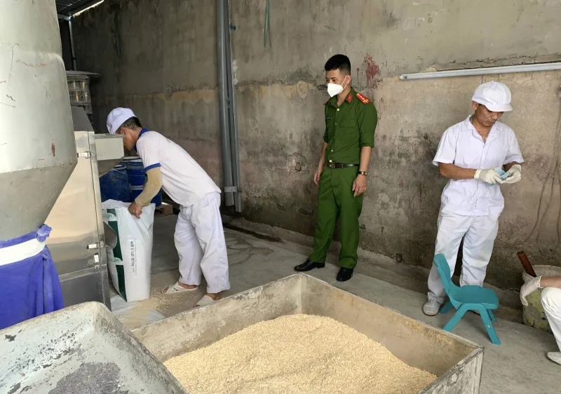 Khởi tố vụ án hình sự doanh nghiệp sản xuất sữa bột kém chất lượng 