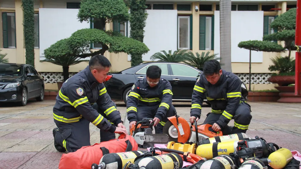 24 chiến sĩ công an lên đường tới Thổ Nhĩ Kỳ làm nhiệm vụ cứu nạn, cứu hộ động đất