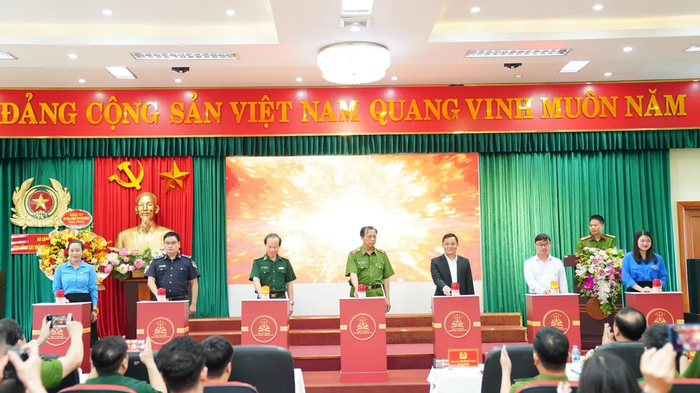 Giải thưởng cuộc thi tìm hiểu Luật Phòng, chống ma túy có tổng giá trị 1 tỷ đồng
