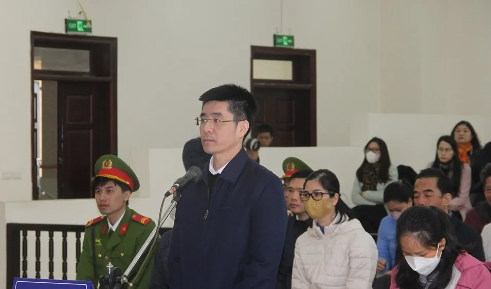 Bị cáo Hoàng Văn Hưng xin lỗi những người đã tạo điều kiện cho mình phấn đấu