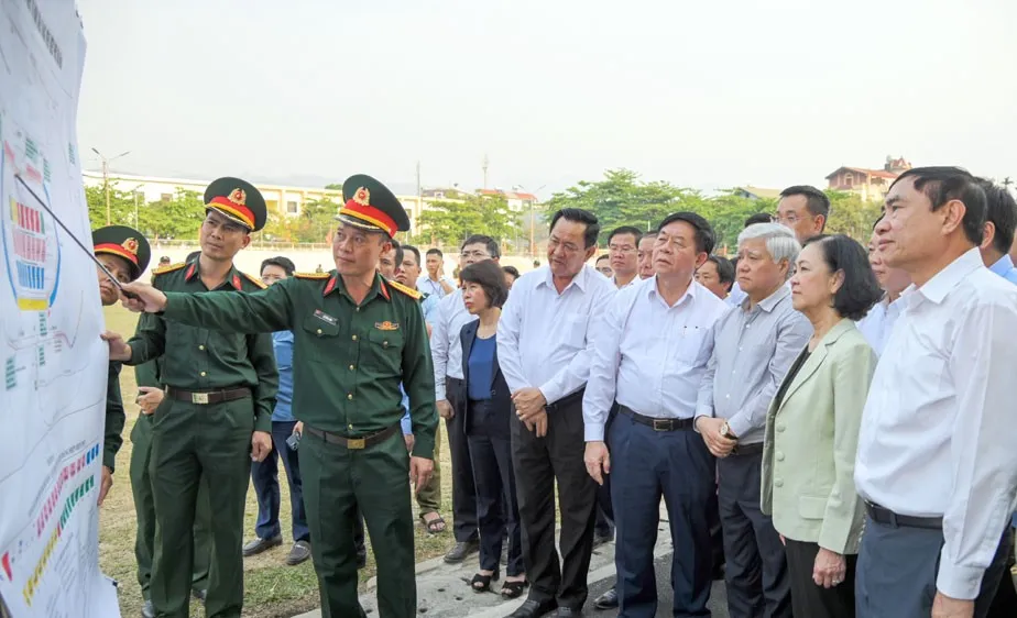 Đồng chí Trương Thị Mai thăm và làm việc tại tỉnh Điện Biên