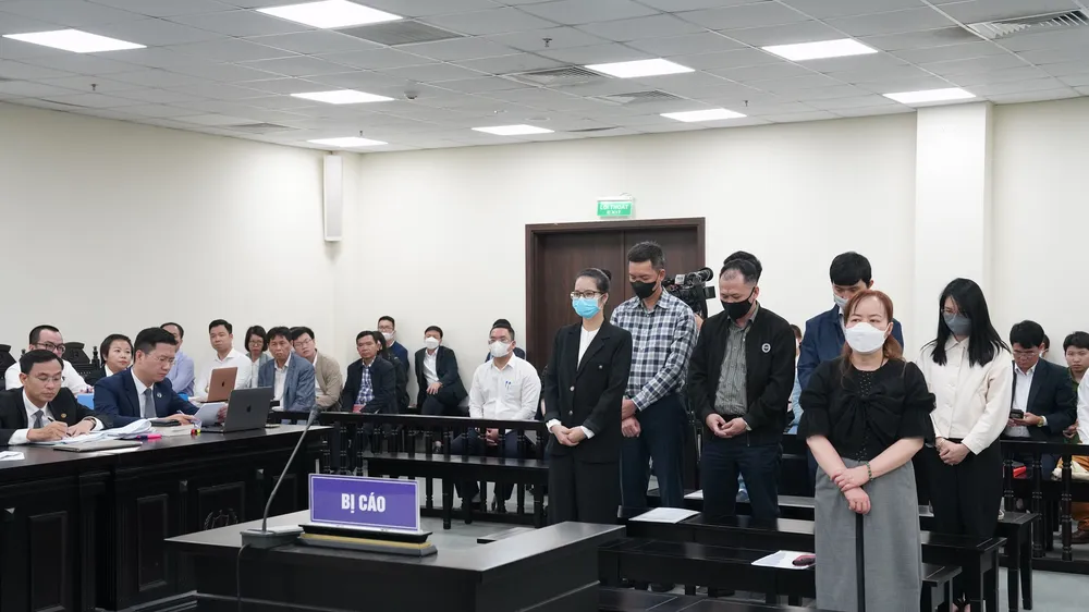 Xét xử cựu Chủ tịch HĐQT Tập đoàn Vimedimex Nguyễn Thị Loan và đồng phạm