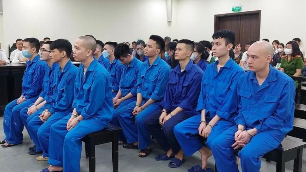21 người trong đường dây rửa tiền xuyên quốc gia lãnh án