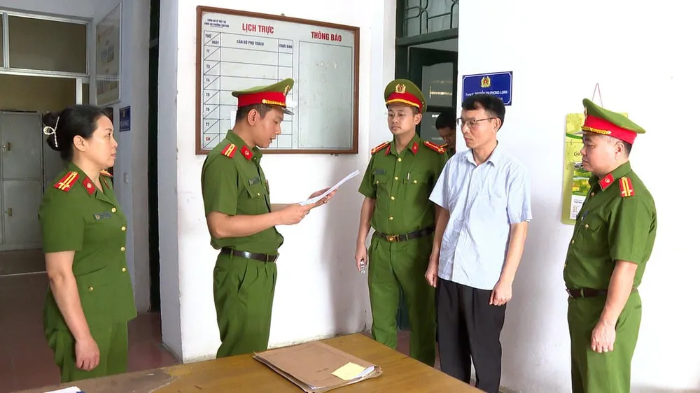 Làm giả báo cáo đánh giá tác động môi trường, nhiều cán bộ bị khởi tố