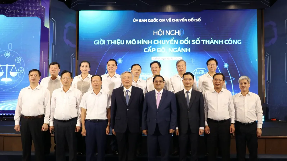 Ngành tòa án cần tiếp tục đẩy mạnh thực hiện chuyển đổi số