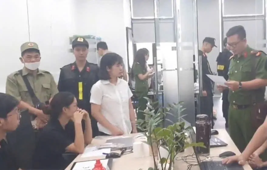 Công ty dược phẩm trốn thuế, giả danh bác sĩ bệnh viện lớn