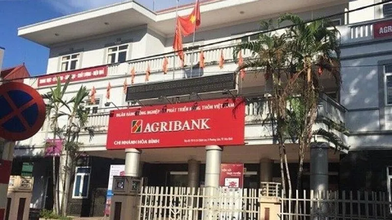 Đề nghị kỷ luật nguyên Quyền Giám đốc Ngân hàng Nhà nước Chi nhánh tỉnh Hòa Bình
