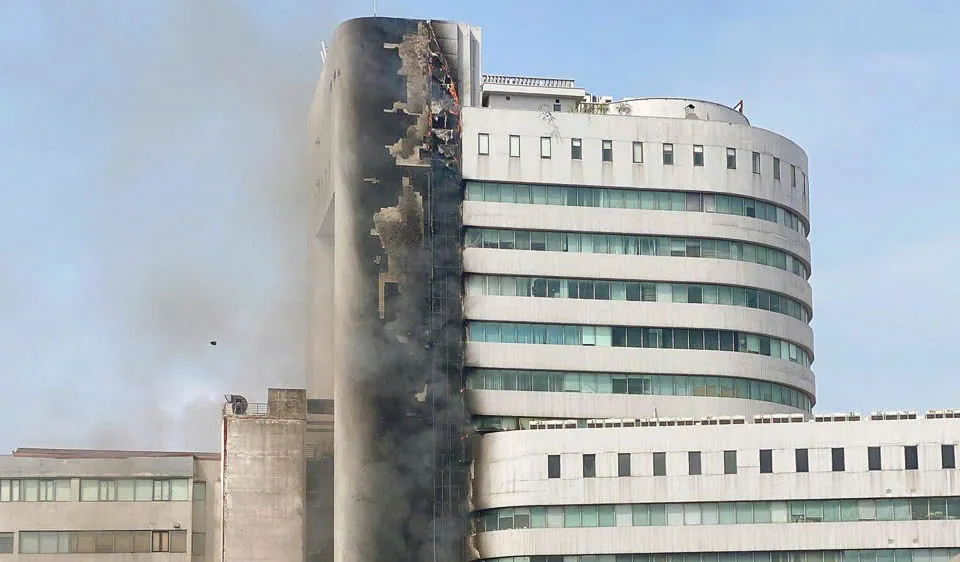 Hà Nội: Dập tắt vụ cháy trên tòa nhà Việt Tower 