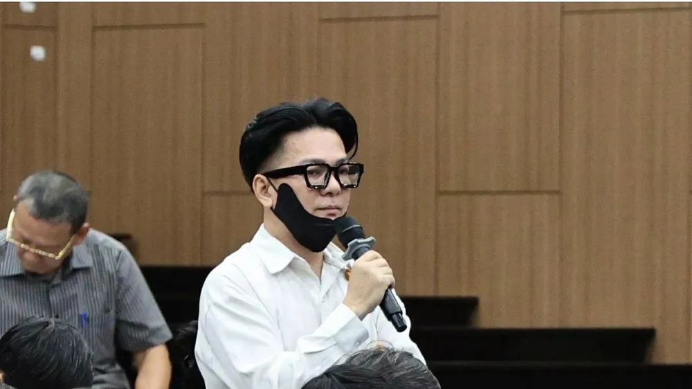 Ca sĩ Vũ Hà khai gì khi bị cáo buộc đánh bạc trong khách sạn Pullman?