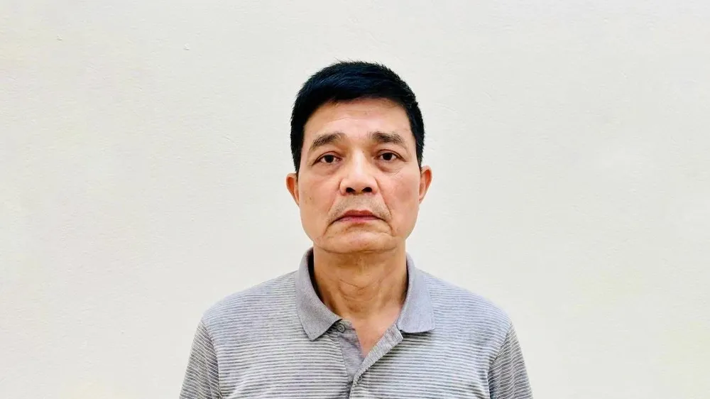 Cựu Cục trưởng Cục An toàn thực phẩm bị cáo buộc chiếm đoạt gần 44 tỷ đồng