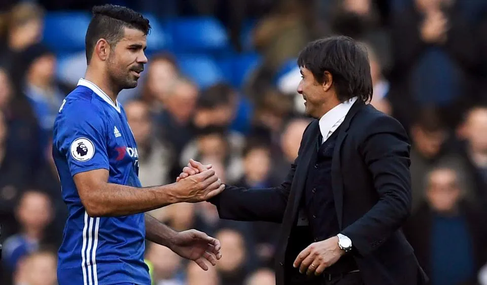 Conte và Costa và cái bắt tay nồng ấm trong quá khứ