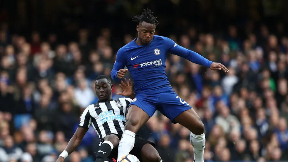 "Batman" đã chơi rất hay trong trận Chelsea thắng Newcastle 3-0