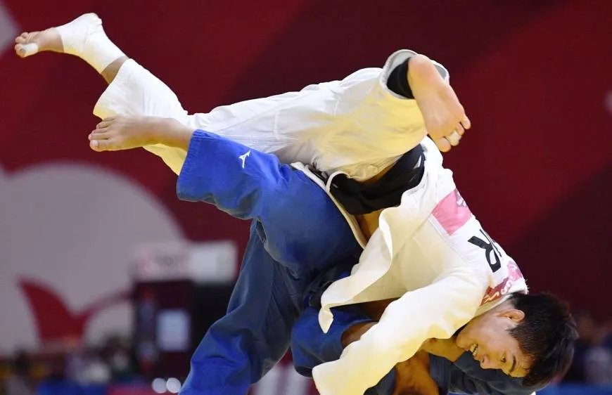 Shohei Ono và đòn quật ngã đối thủ người Hàn Quốc