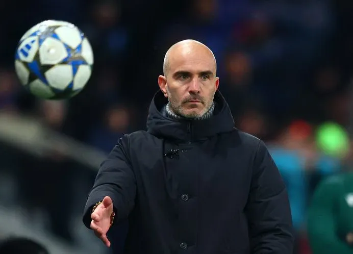 HLV Maresca đang phải chèo lái Man City qua khủng khoảng. Ảnh THX