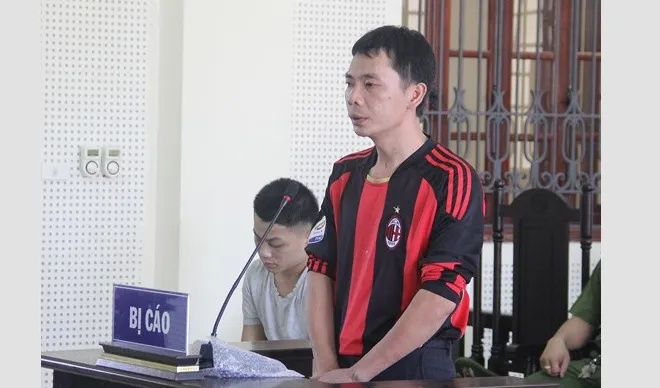 Giết người vì bị chê “ngồi không đàng hoàng“