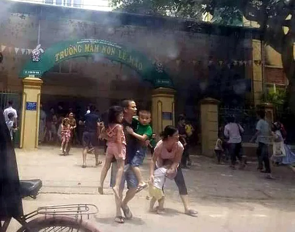 Cháy trường mầm non, sơ tán khẩn cấp hàng trăm cháu nhỏ