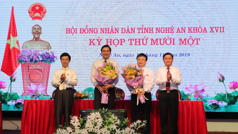 Nghệ An bầu bổ sung 2 Phó Chủ tịch UBND tỉnh