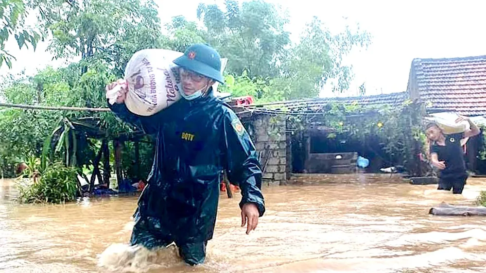 Mưa lớn gây thiệt hại nặng ở Nghệ An