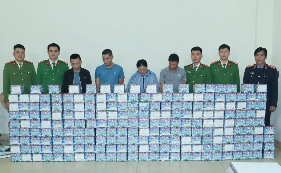 “Nóng” các vụ buôn bán pháo dịp cuối năm