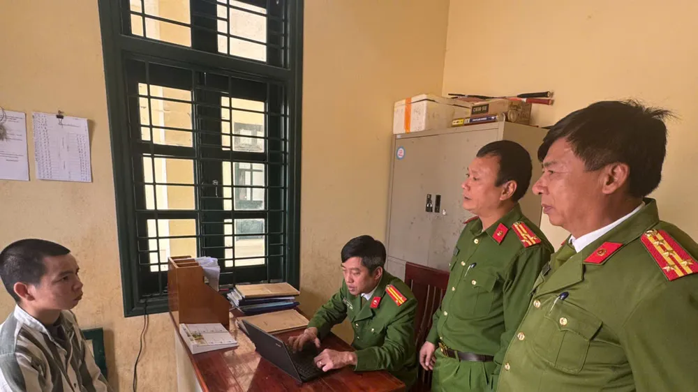 Phạm nhân trốn trại vì muốn về thăm mẹ và con