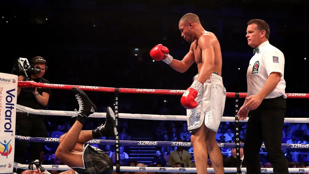 Kết thúc buồn cho James DeGale trước Chris Eubank Jr 