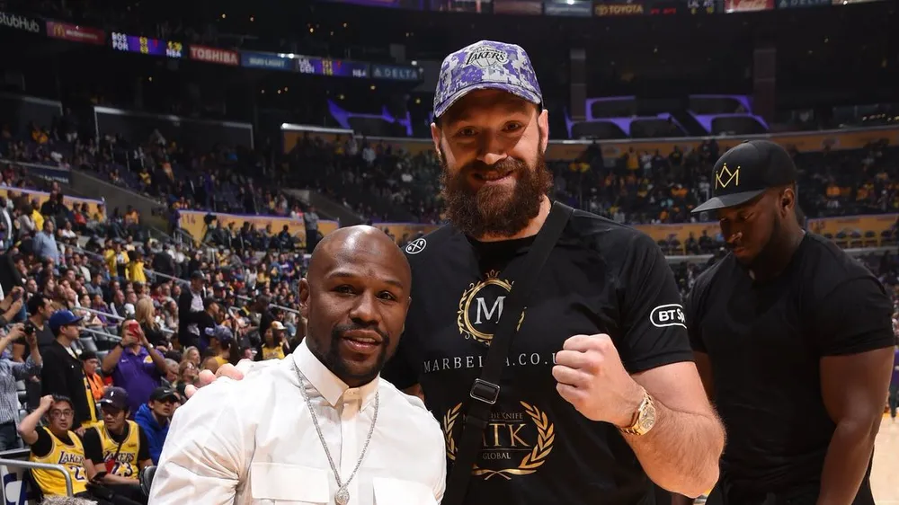 Mayweather khá thân thiết với Fury, anh sẽ chấp nhận huấn luyện Wilder?