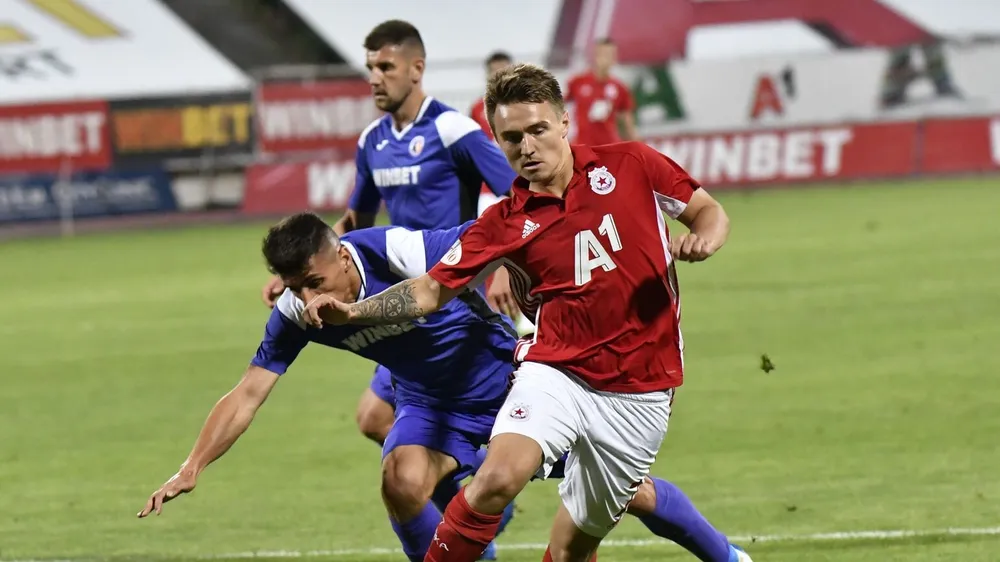 Davydov và lần hiếm hoi ra sân trong màu áo của CSKA Moscow