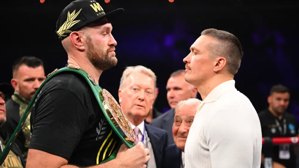 Fury vs Usyk vào khi nào?