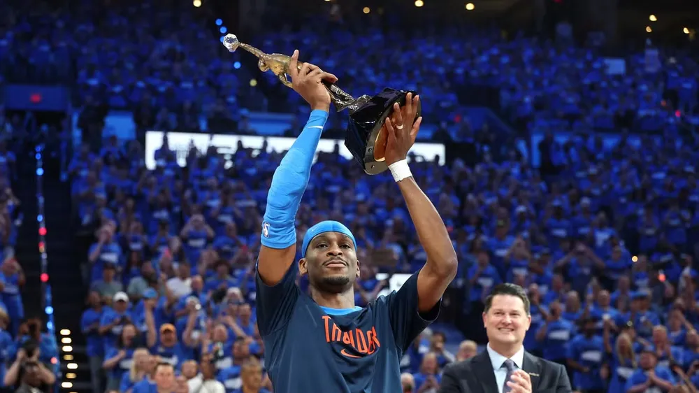 Gilgeous-Alexander nhận giải MVP