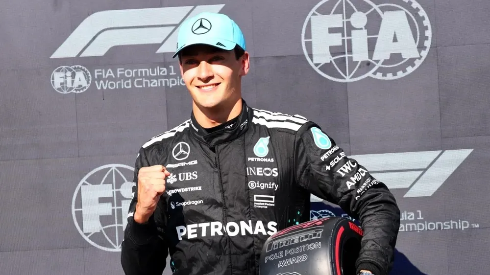 Russell giúp Mercedes thắng chặng đầu tiên ở F1 mùa này