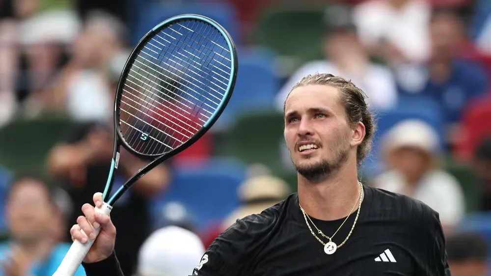 Zverev giành vé vào vòng 3