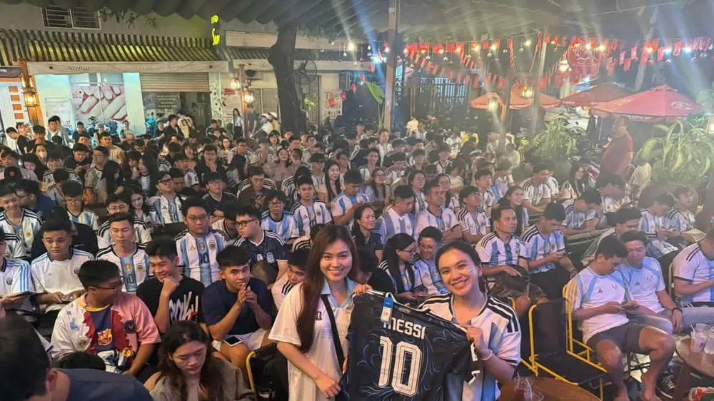 Cộng đồng fan Leo Messi tại Việt Nam trong buổi off tối 7-7