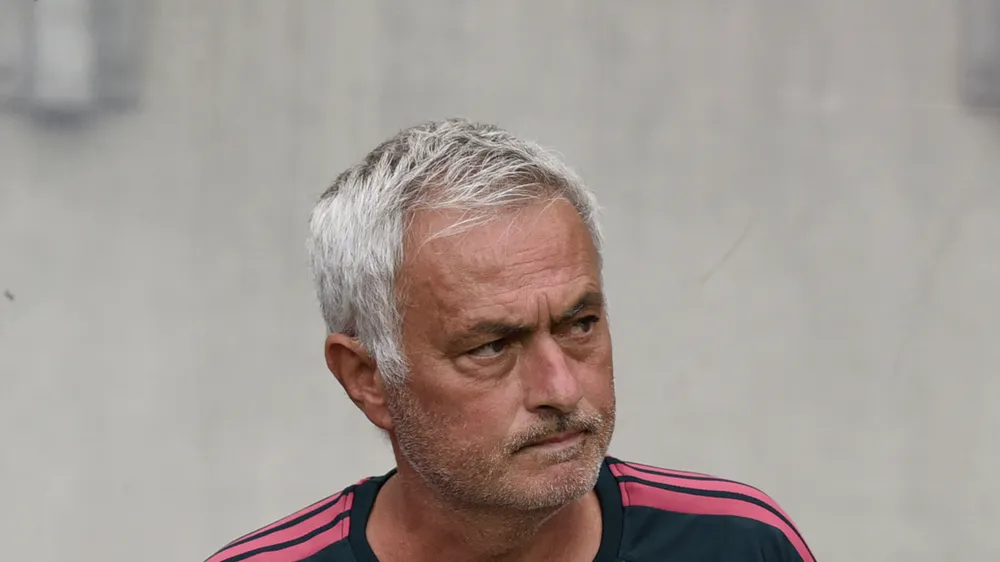 HLV Mourinho trong một trận đấu giao hữu tiền mùa giải của Real (Ảnh: THX)