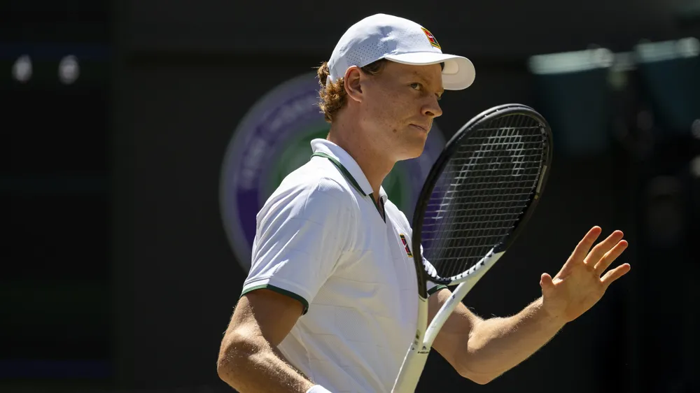 Sinner ở Wimbledon 2026 (Ảnh: THX)