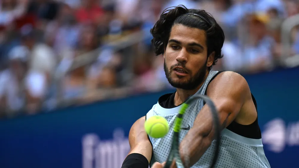 Carlos Alcaraz chơi bóng trong sáng và hết mình, như một chú kỳ lân của ATP Tour (Ảnh: THX)