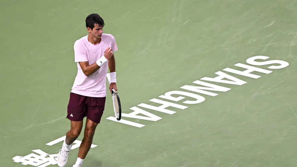 Jodar ở Shanghai Masters 